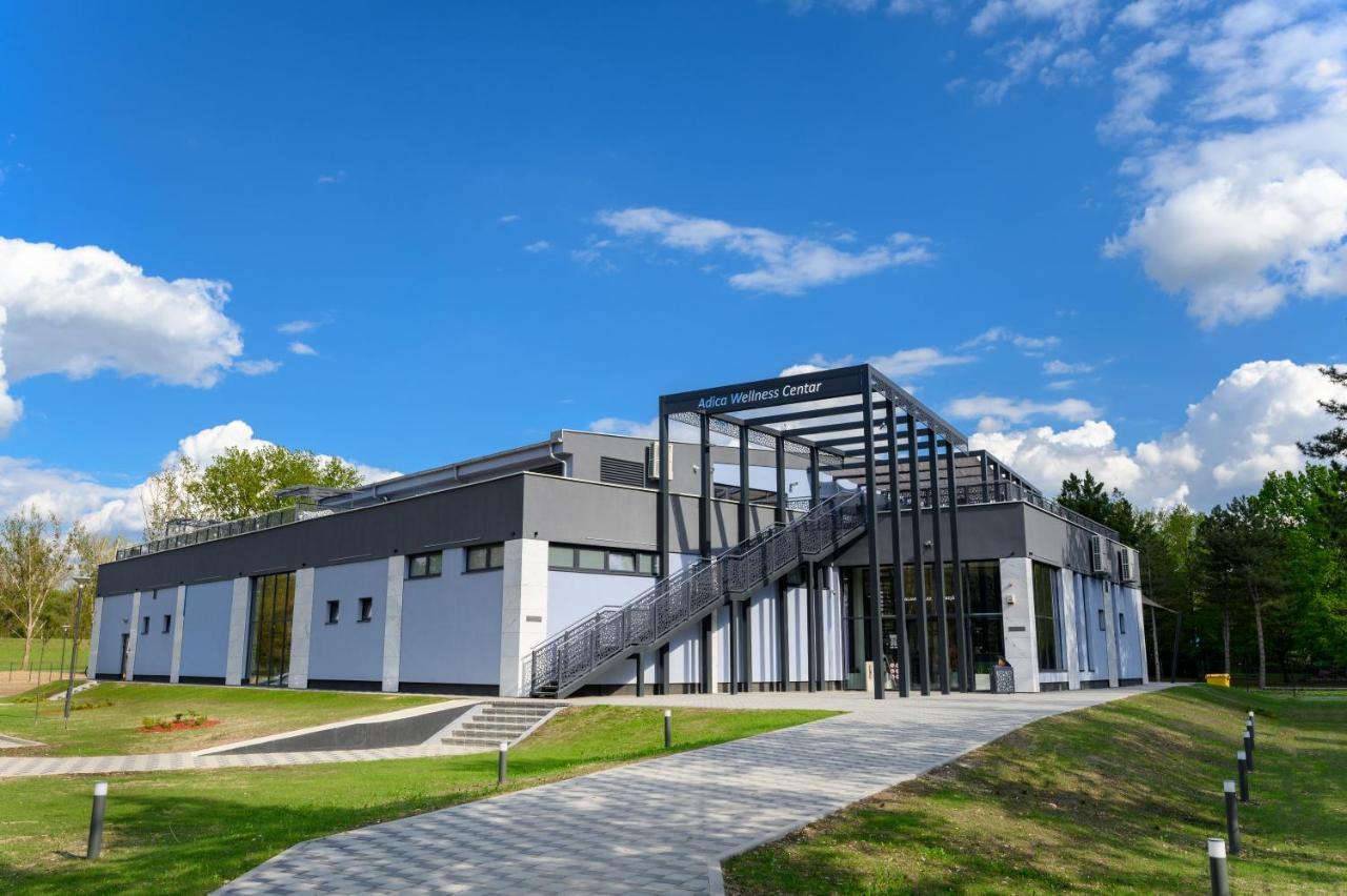 A Pousada Adica Prenociste Sport Wellness Centar - Bazeni Ada Exterior foto